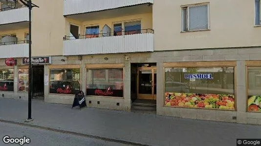 Lagerlokaler att hyra i Kungsör - Bild från Google Street View