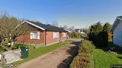 Affärslokaler att hyra i Halmstad - Bild från Google Street View Affärslokaler att hyra i Halmstad - Bild från Google Street View