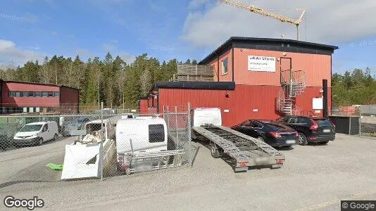 Lagerlokaler att hyra i Huddinge - Bild från Google Street View