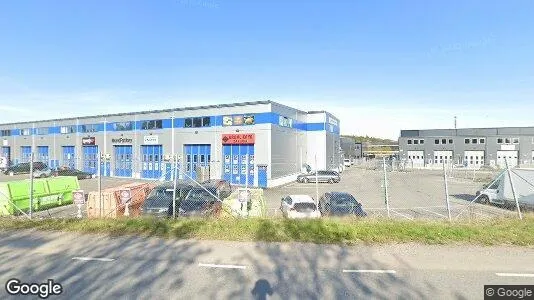 Affärslokaler att hyra i Upplands Väsby - Bild från Google Street View