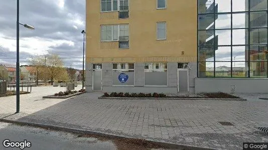 Lagerlokaler att hyra i Upplands Väsby - Bild från Google Street View