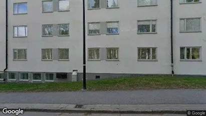 Lagerlokaler att hyra i Upplands Väsby - Bild från Google Street View