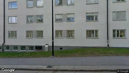 Lagerlokaler att hyra i Upplands Väsby - Bild från Google Street View