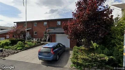 Affärslokaler att hyra i Järfälla - Bild från Google Street View