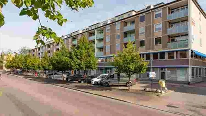 Kontorslokal med en blandning av öppna ytor och kontorsrum i centrala Falun