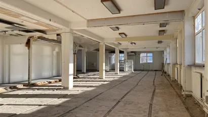 Unik hel våning om 507 kvm centralt i Borås. Fantastiskt ljusinsläpp perfekt för showroom eller studio. Möjligt att a...